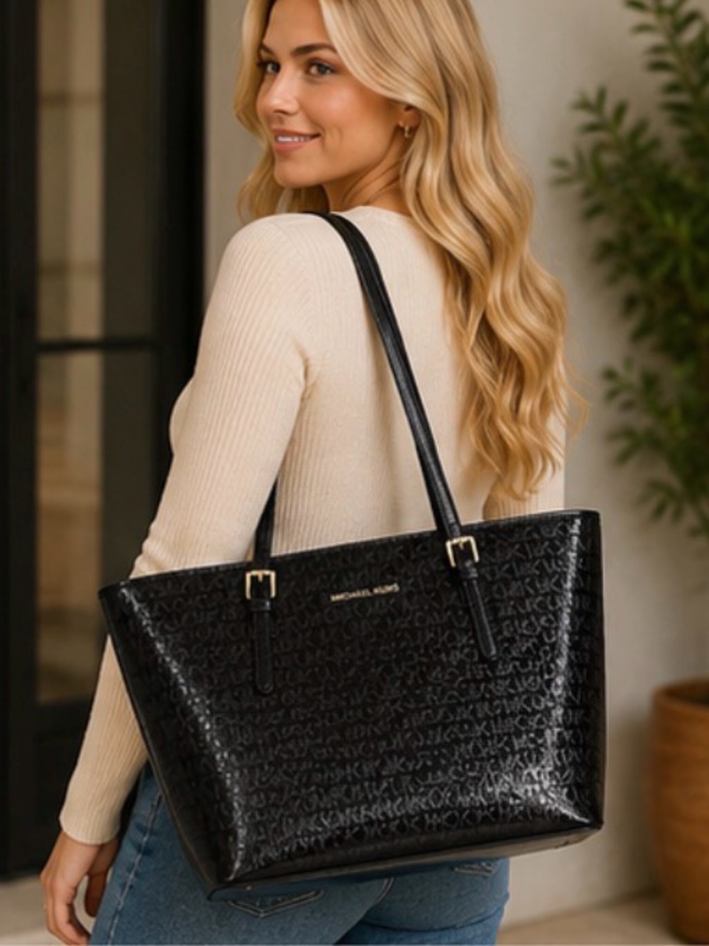 MICHAEL Michael Kors Black Woven Patent Tote